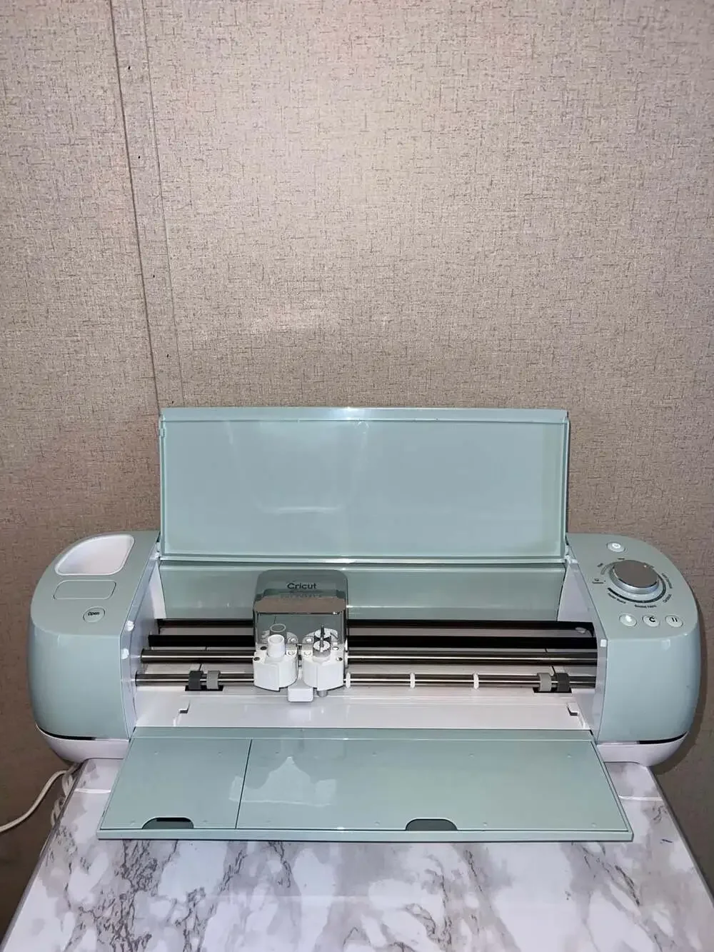 Cricut Explore Air 2 Smart Cutting Machine - Mint
